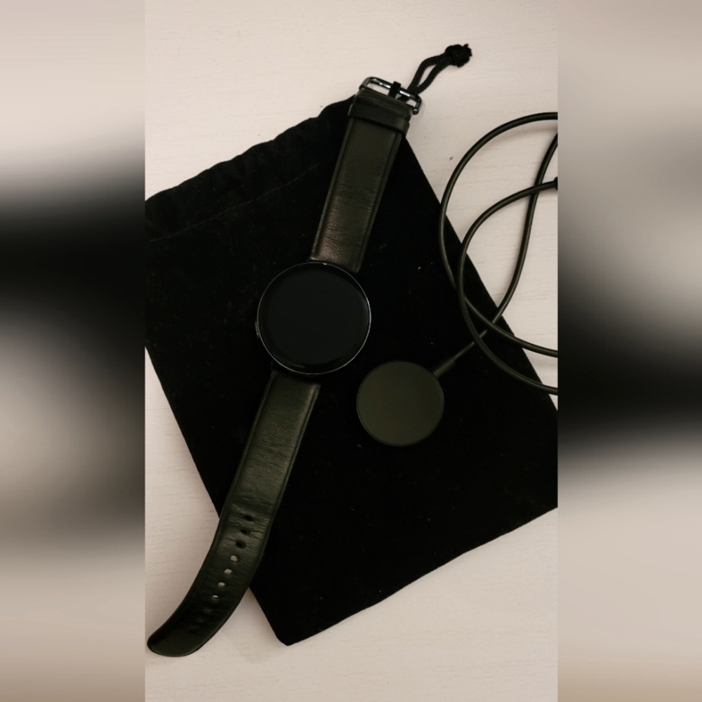 Samsung galaxy smart watch